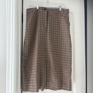 CAbi Showroom Skirt 8